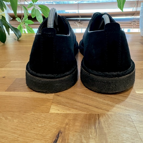 Clarks Men’s Desert London black suede shoes. Size 10.5 main image 6